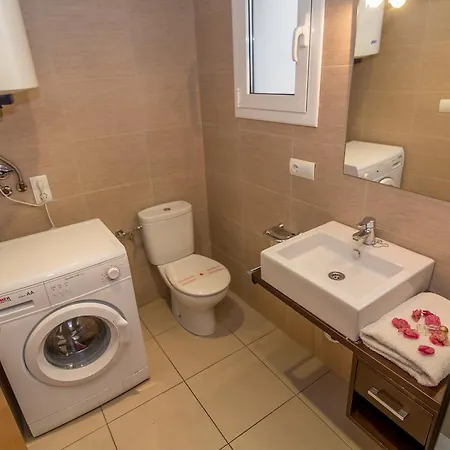 Agi Riera La Cuana Apartment Roses Room photo