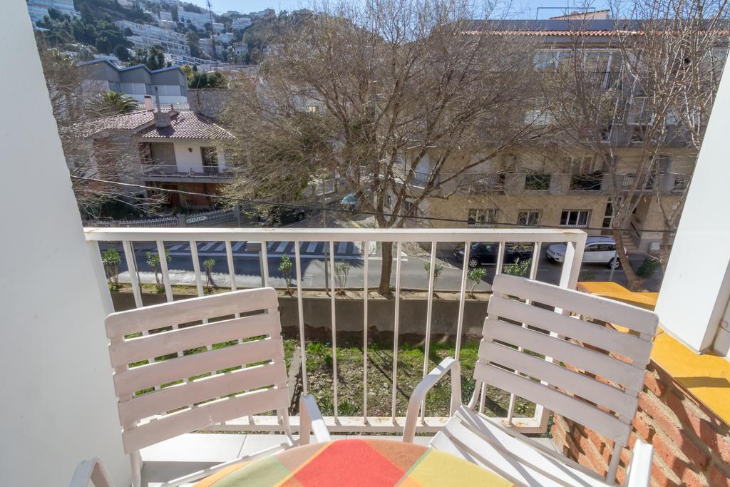 Agi Riera La Cuana Apartment Roses